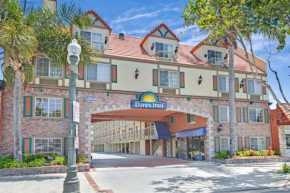  Days Inn by Wyndham Los Angeles LAX/ Redondo&ManhattanBeach  Лондейл